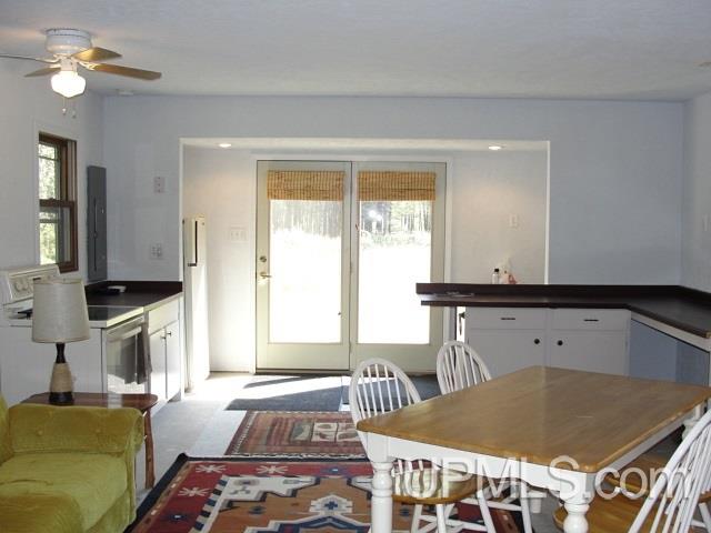 6659 West River Road Florence, WI 54121 - Photo 7 of 17 Gallery Image 7