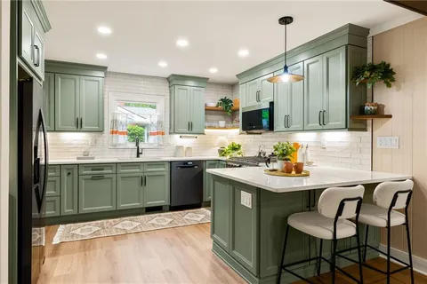 $750,000 | 1908 Mt Brian Road Northeast, Atlanta, GA 30329