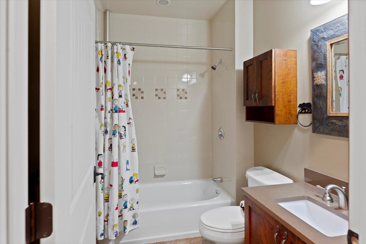 43 Middle Ridge Road, Unit 417 South Londonderry, VT 05155 - Photo 18 of 32