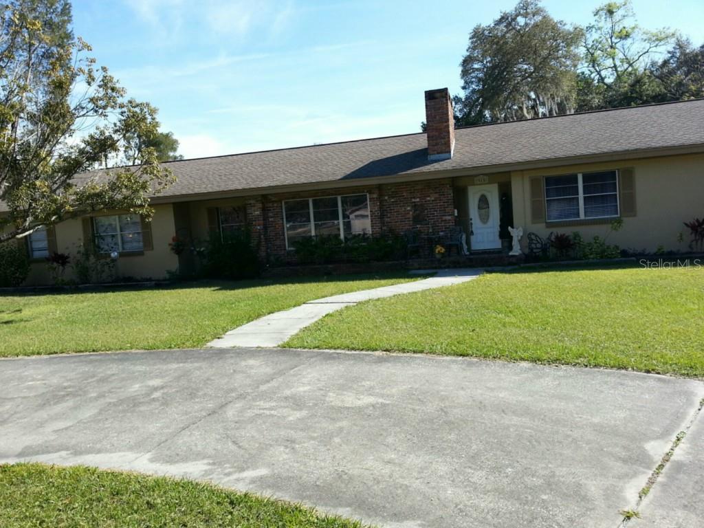 915 North Taylor Road Brandon, FL 33510 - Photo 1 of 1