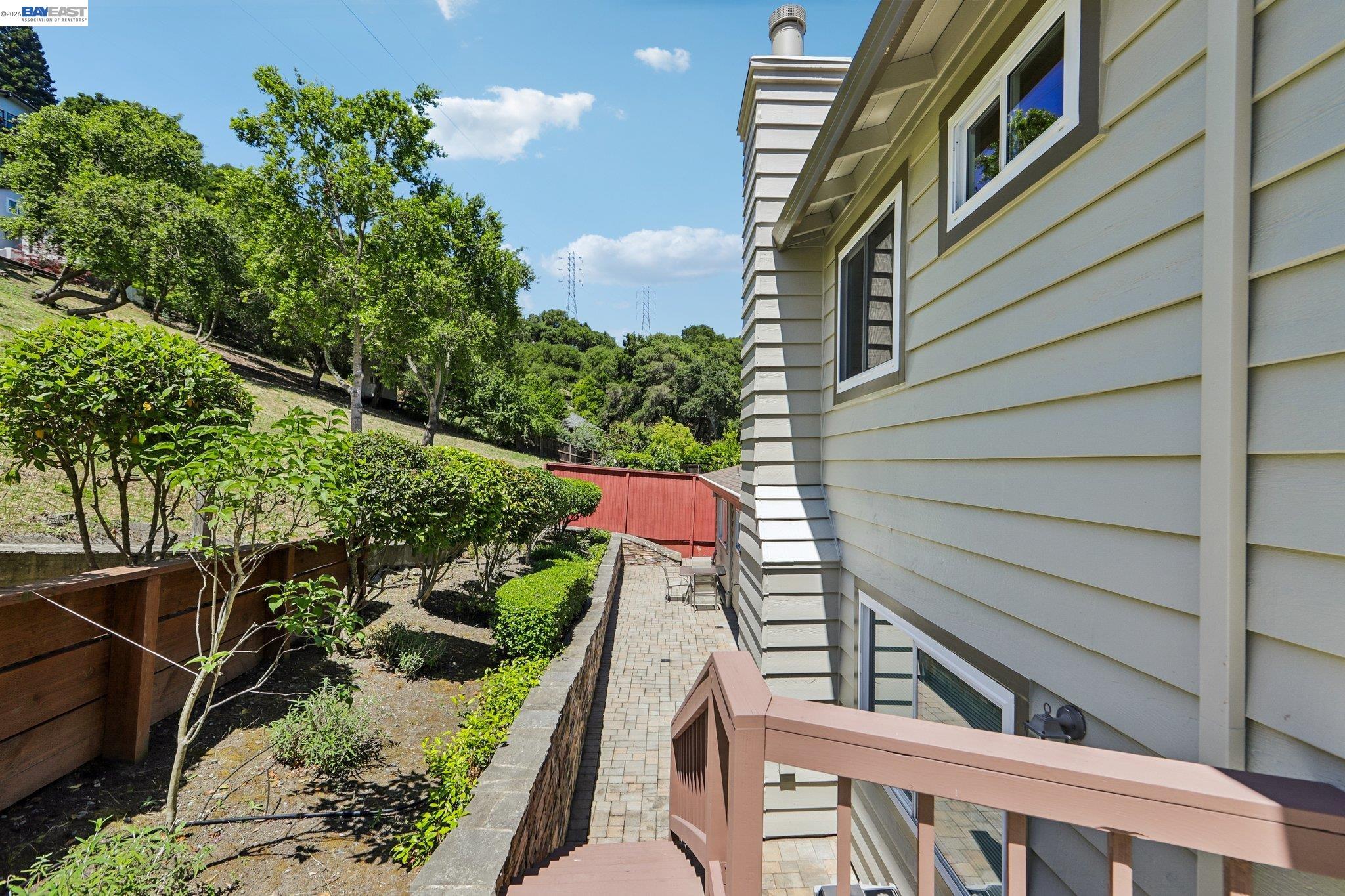 26 Oak Road Orinda, CA 94563 - Photo 44 of 58