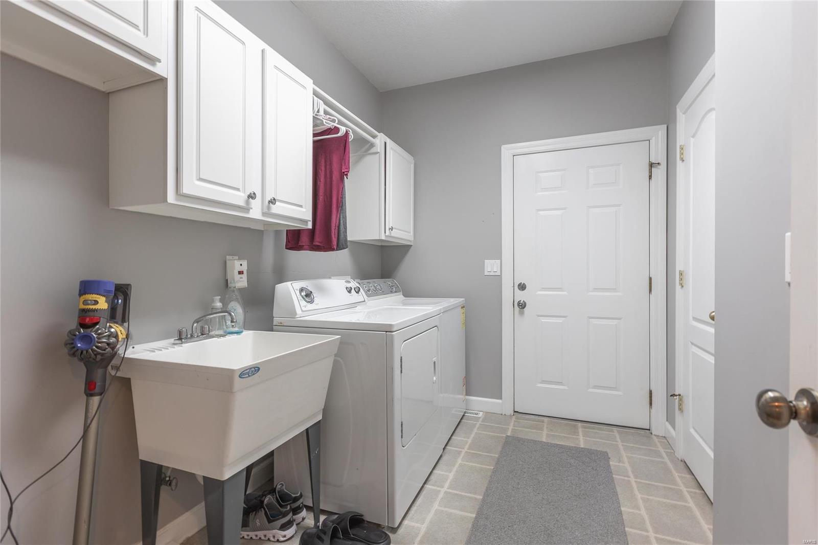 11528 Pine Forest Drive Rolla, MO 65401 - Photo 14 of 26