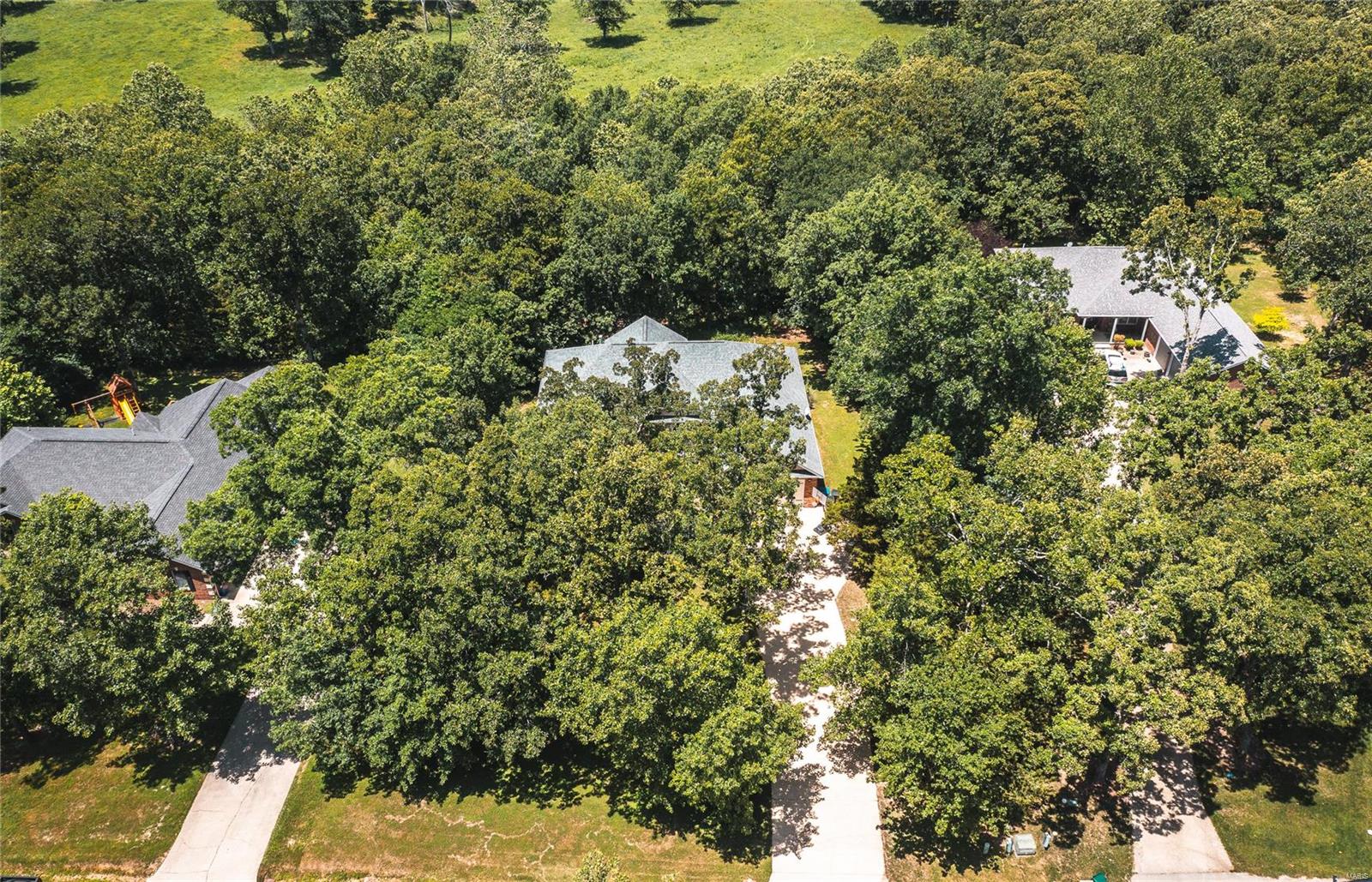 11528 Pine Forest Drive Rolla, MO 65401 - Photo 3 of 26