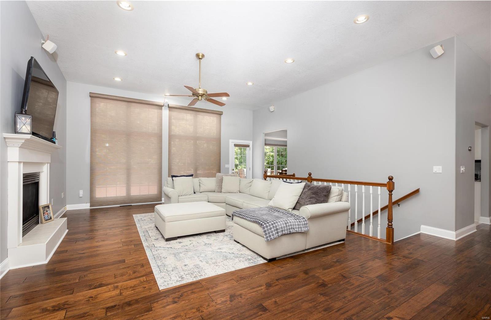 11528 Pine Forest Drive Rolla, MO 65401 - Photo 6 of 26