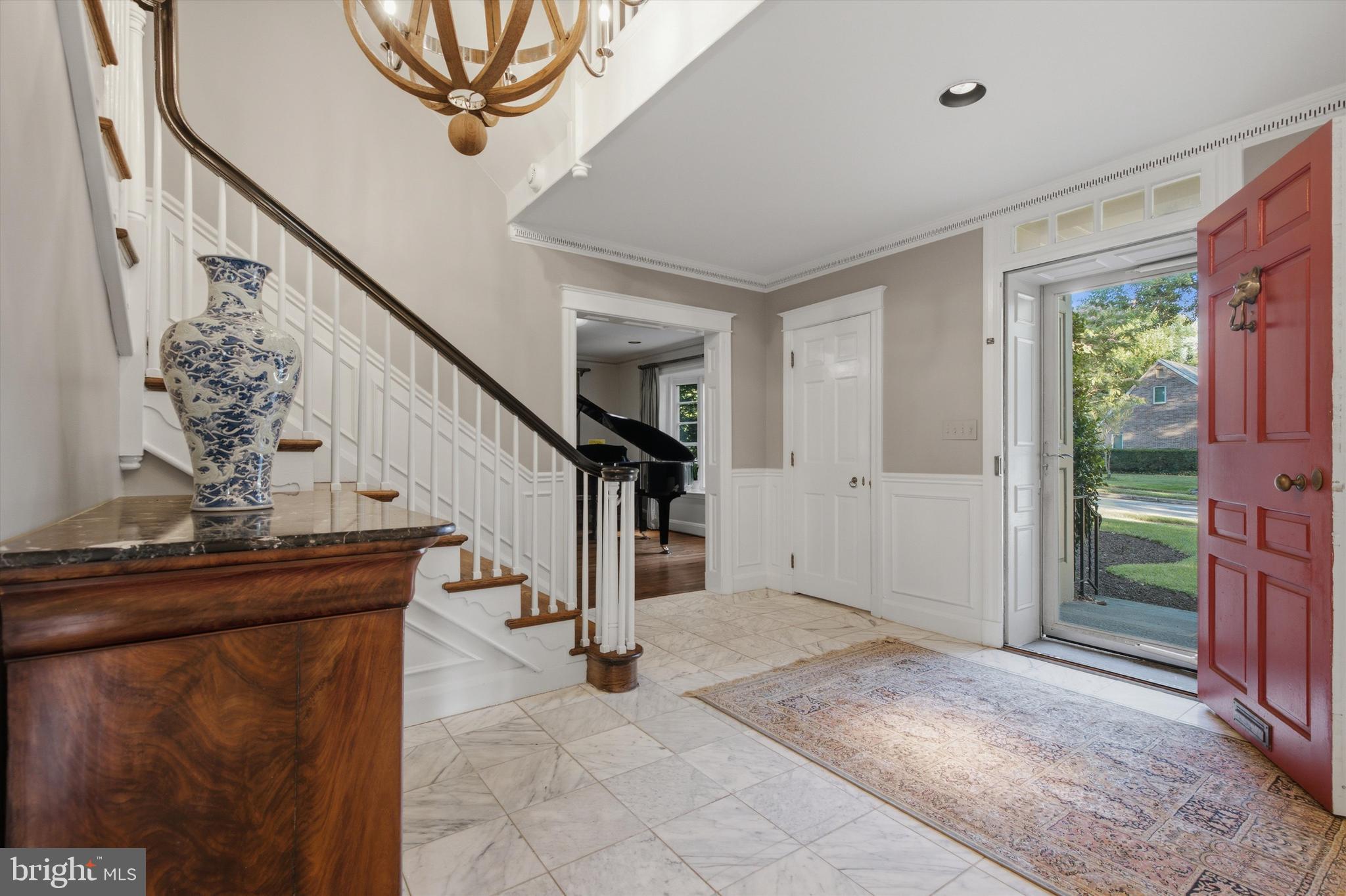 2 Bellemore Road Baltimore, MD 21210 - Photo 5 of 83 Foyer
