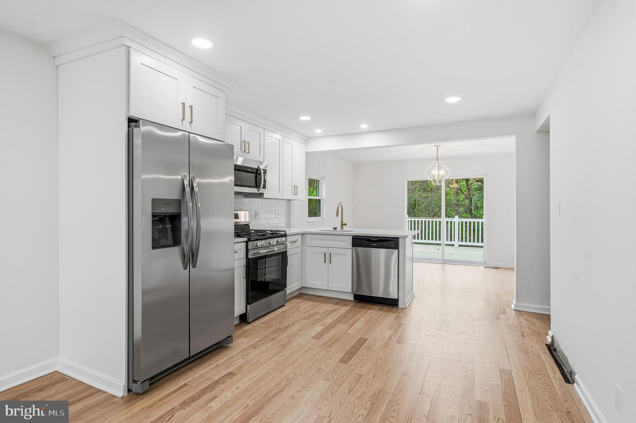 36 Point Breeze Avenue Clementon, NJ 08021 - Photo 1 of 27