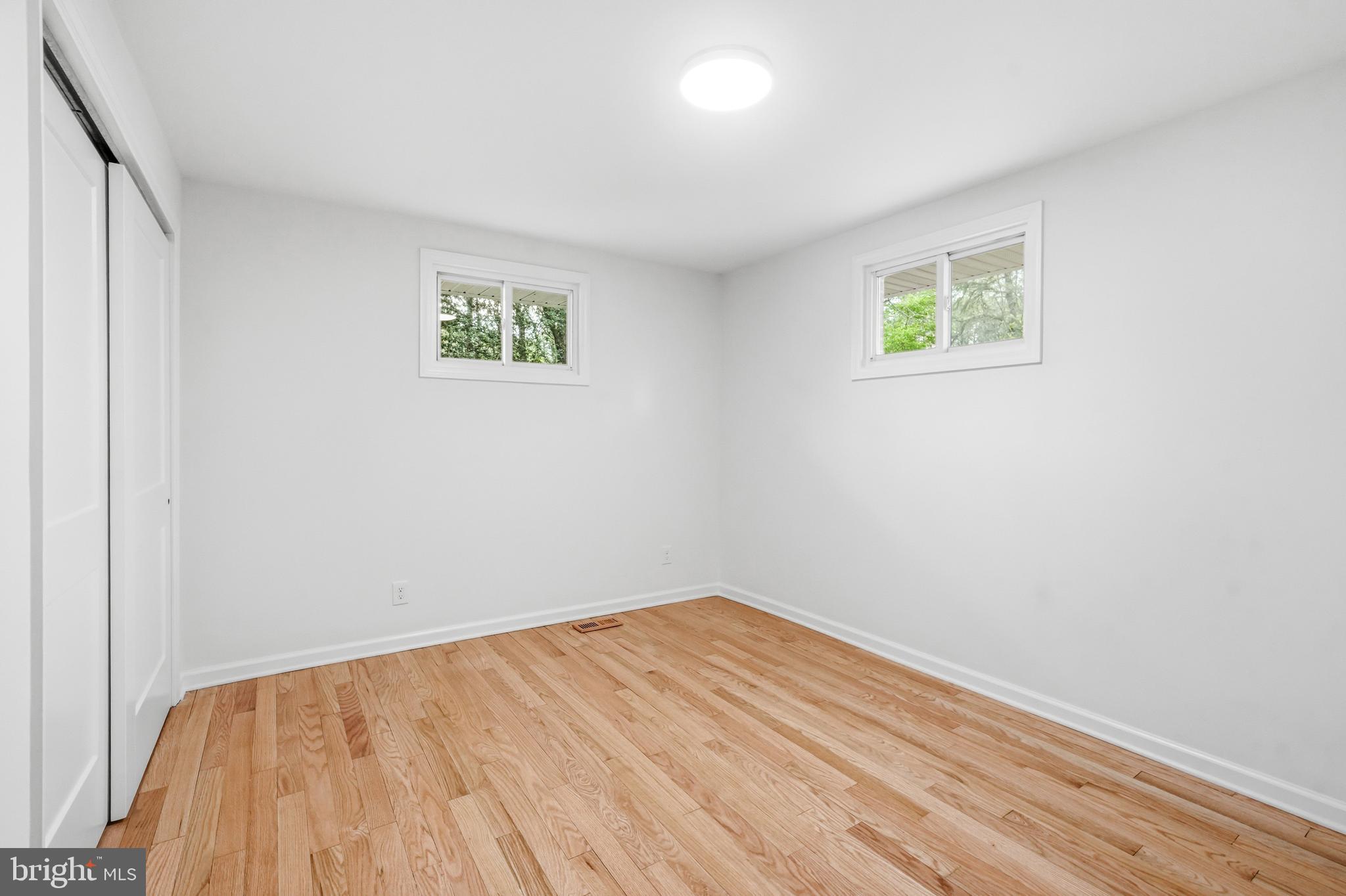 36 Point Breeze Avenue Clementon, NJ 08021 - Photo 15 of 27