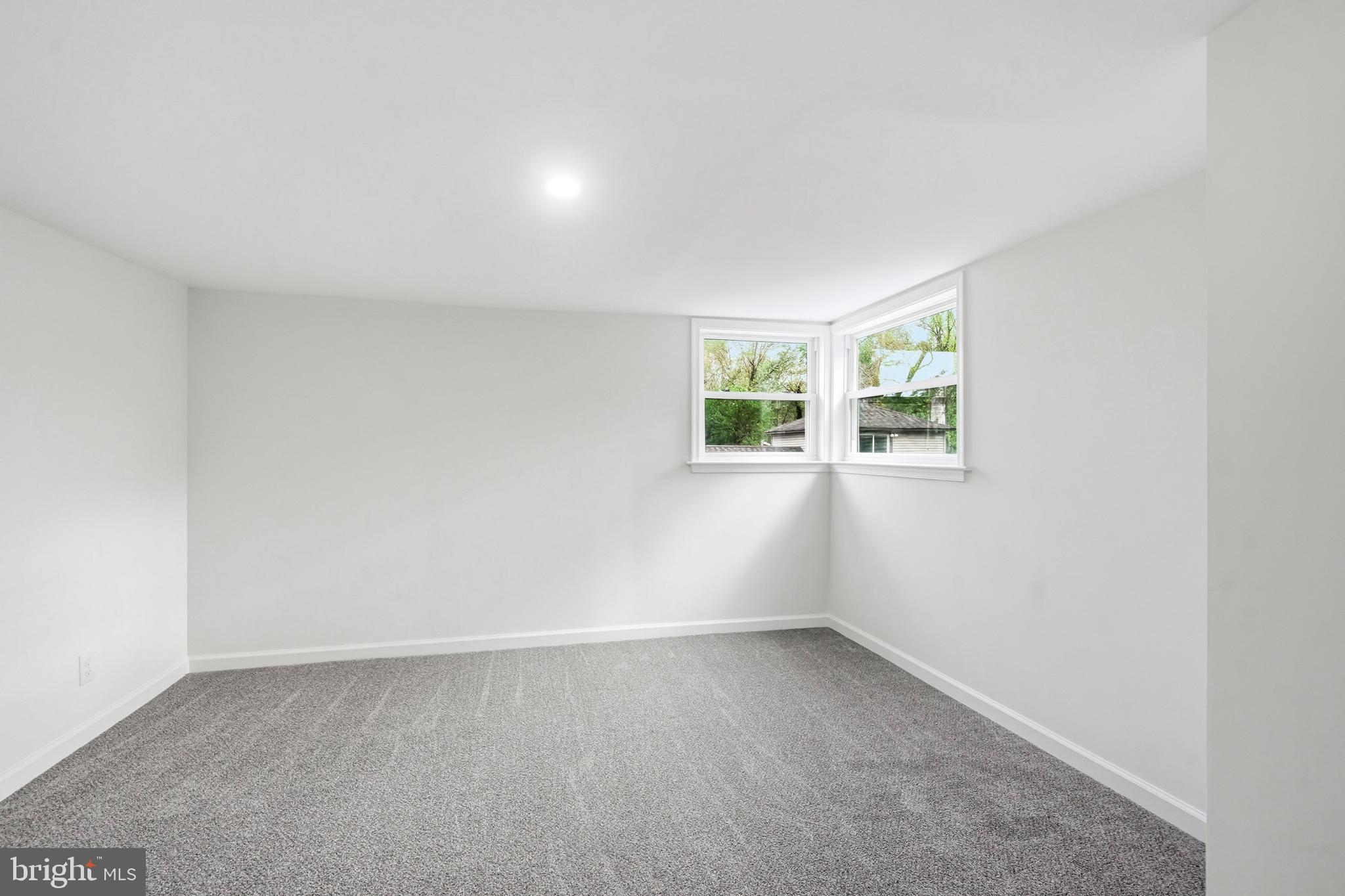 36 Point Breeze Avenue Clementon, NJ 08021 - Photo 19 of 27