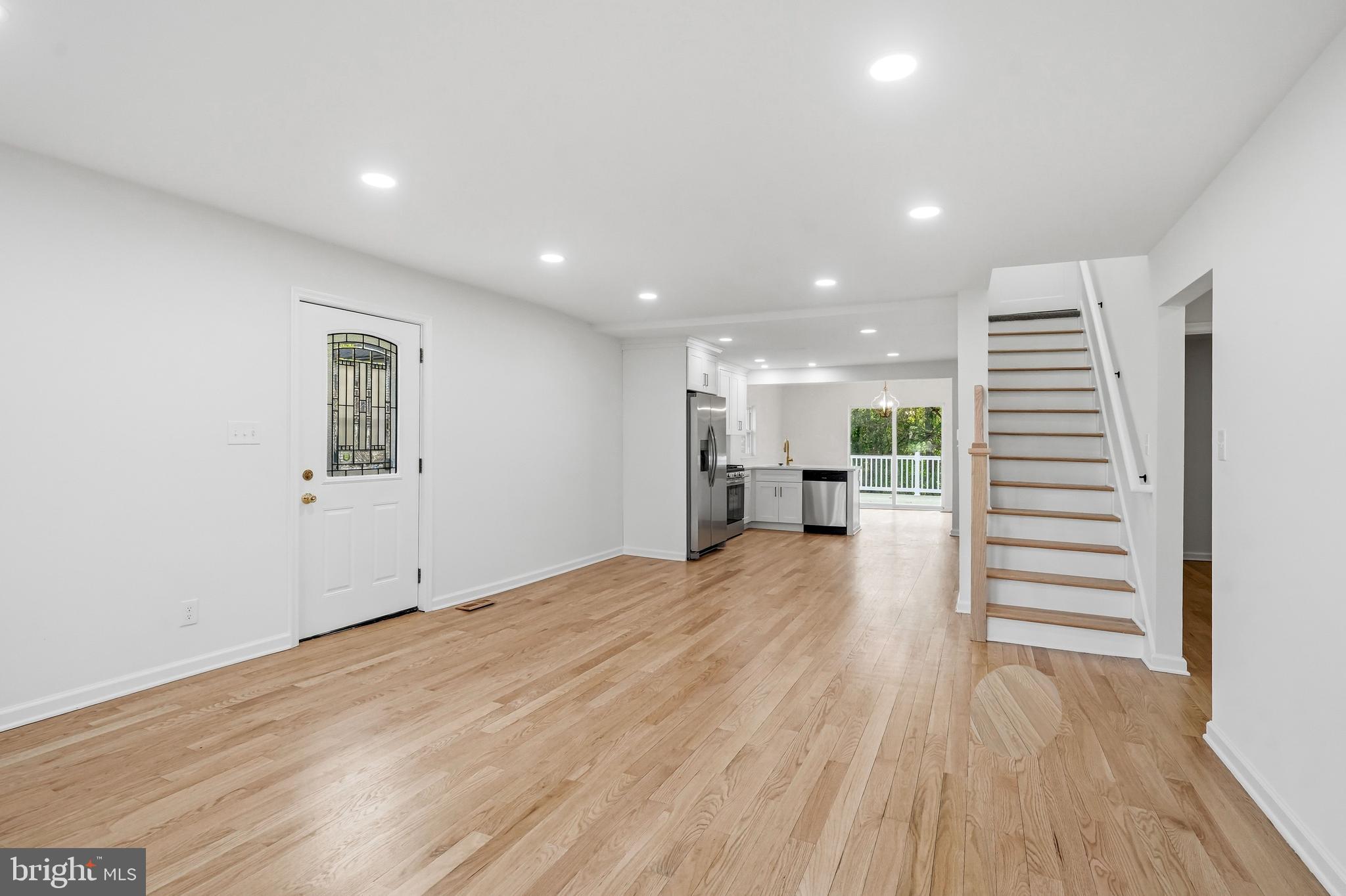 36 Point Breeze Avenue Clementon, NJ 08021 - Photo 6 of 27
