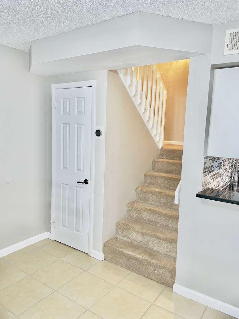 8206 Severn Drive, Unit C Boca Raton, FL 33433 - Photo 11 of 15 9