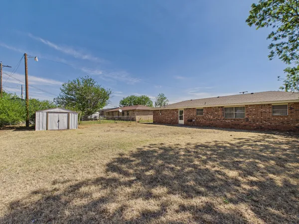 $115,000 | 1407 North 16th Street, Memphis, TX 79245