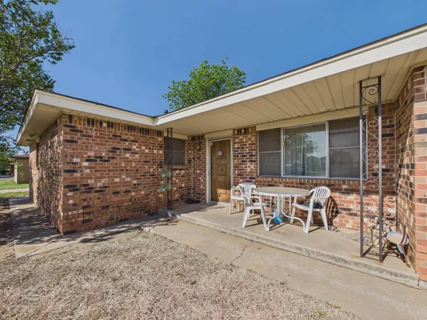 $115,000 | 1407 North 16th Street, Memphis, TX 79245