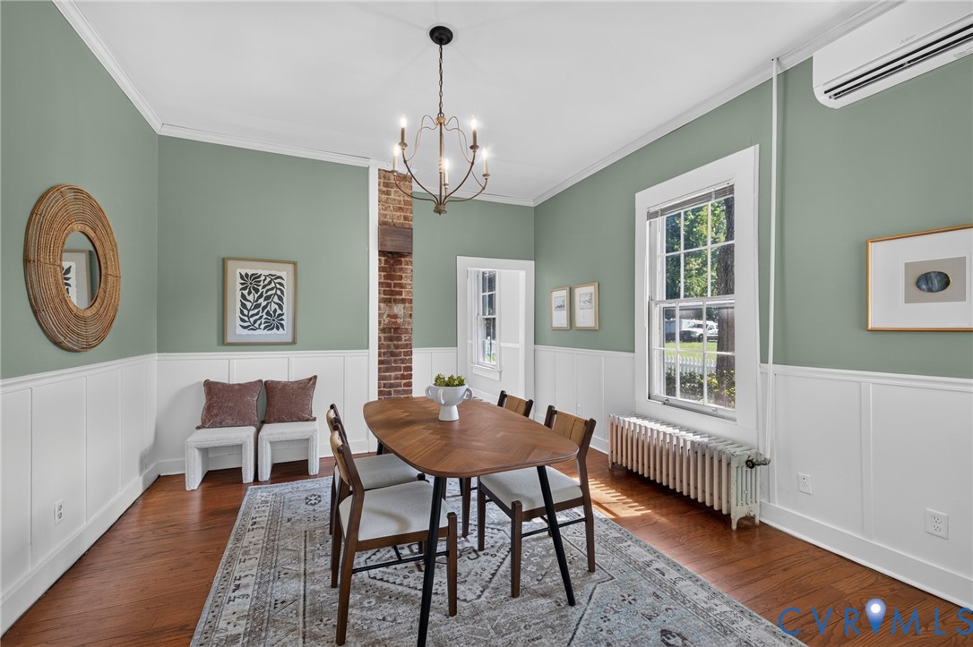 210 Henry Clay Road Ashland, VA 23005 - Photo 9 of 59 Hardwood flooring, white wainscoting, crown moldin