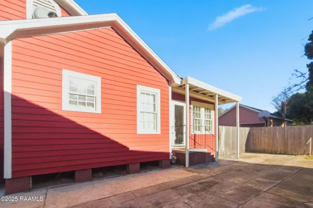 $250,000 | 1109 West Congress Street, Lafayette, LA 70501