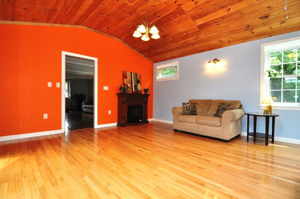 7 West Road Acton, MA 01720 - Photo 9 of 23 Gallery Image 9