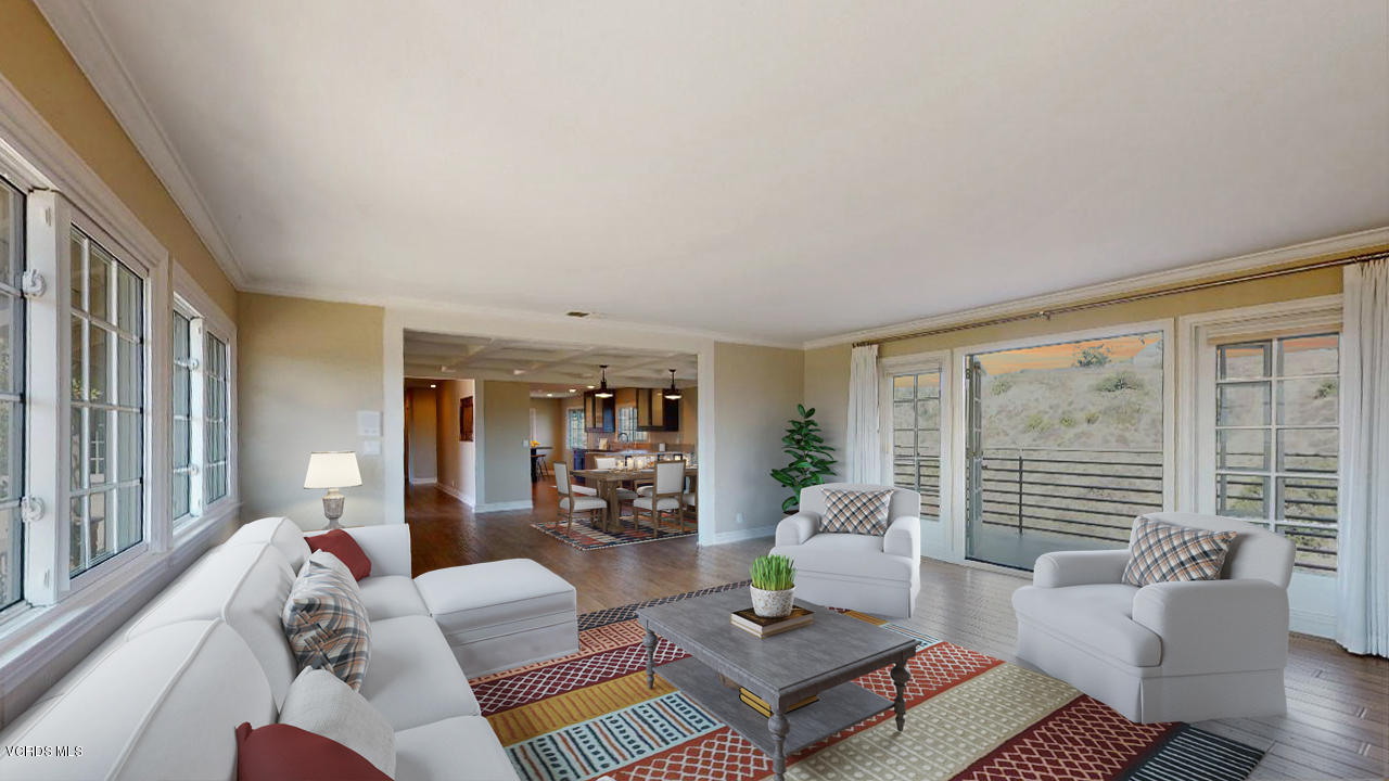 669 Corriente Court Camarillo, CA 93010 - Photo 10 of 26 Living Room