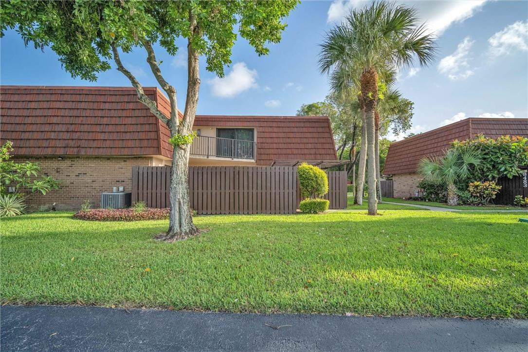 8497 Boca Rio Drive, Unit 8497 Boca Raton, FL 33433 - Photo 28 of 37 Photo 28