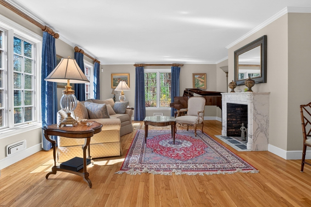 8 Buttercup Lane Dover, MA 02030 - Photo 16 of 37