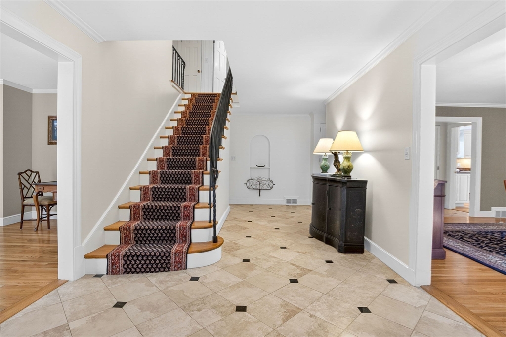 8 Buttercup Lane Dover, MA 02030 - Photo 17 of 37