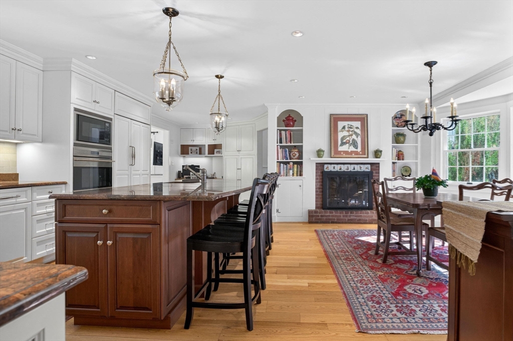 8 Buttercup Lane Dover, MA 02030 - Photo 2 of 37