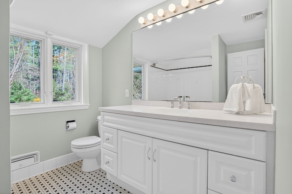 8 Buttercup Lane Dover, MA 02030 - Photo 24 of 37