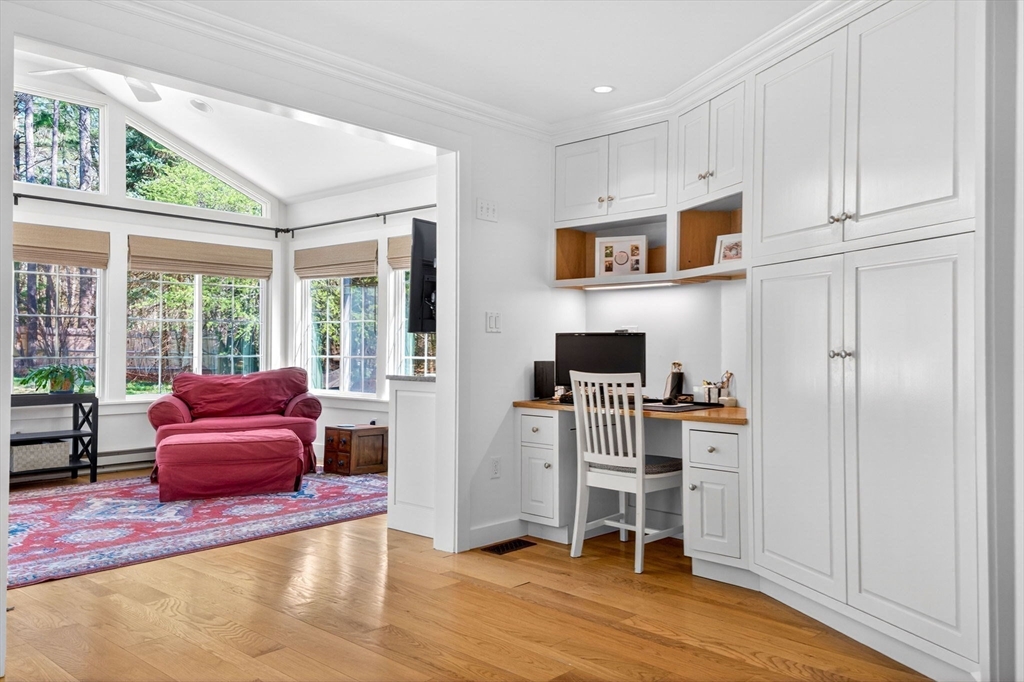 8 Buttercup Lane Dover, MA 02030 - Photo 10 of 37