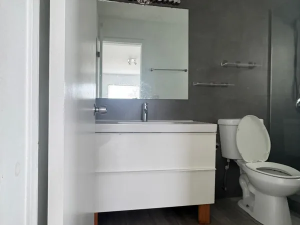 $1,800 | 7910 Abbott Avenue, Unit 6, Miami Beach, FL 33141