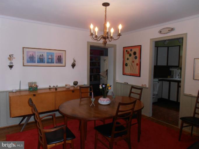 4707 Dover Road Bethesda, MD 20816 - Photo 5 of 26 Dining Room