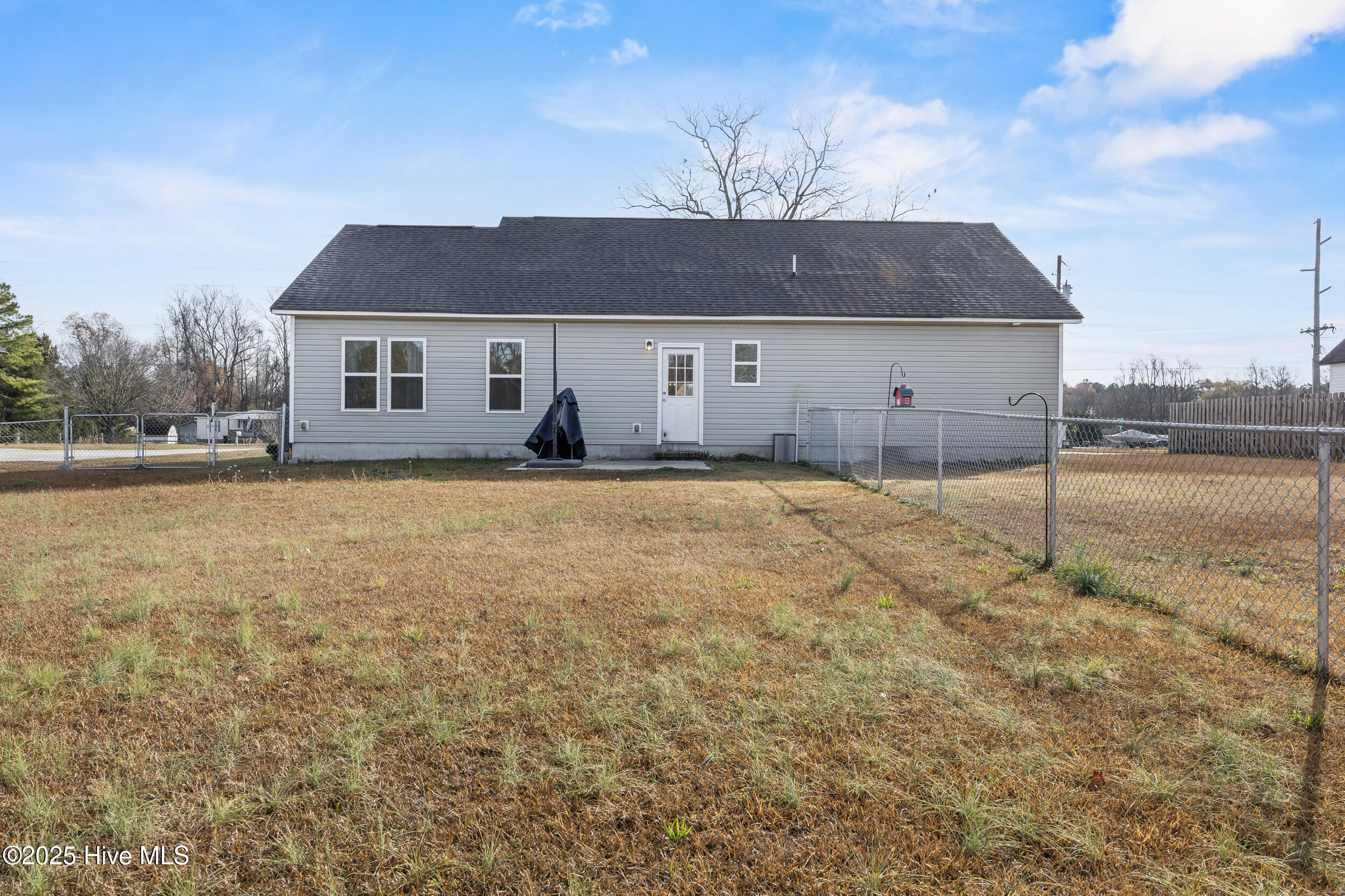 914 Haw Branch Road Beulaville, NC 28518 - Photo 37 of 57 Gallery Image 37
