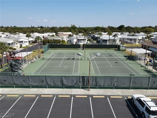 a view of a tennis court