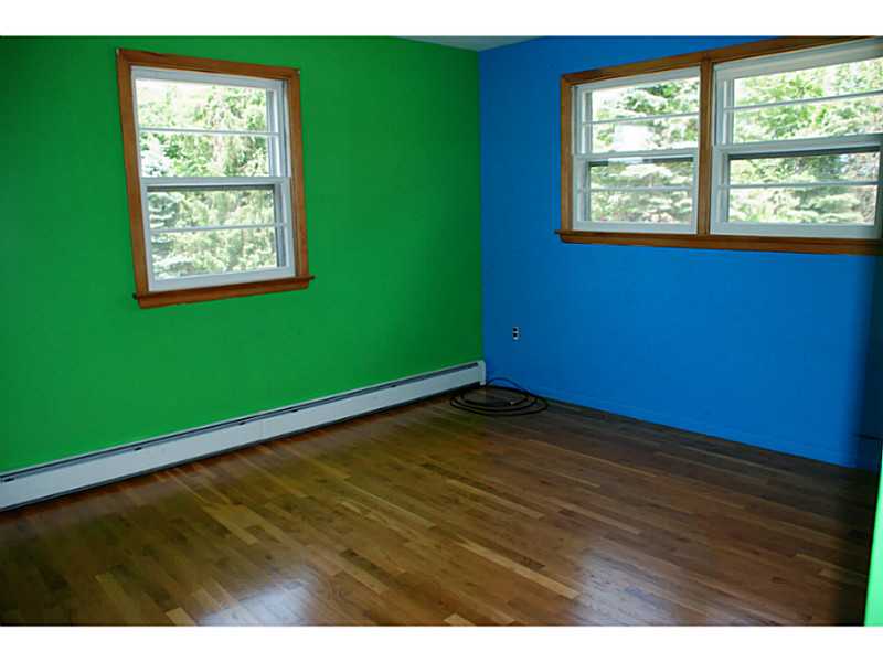 322 Slocum Road North Kingstown, RI 02874 - Photo 11 of 20 Bedroom.