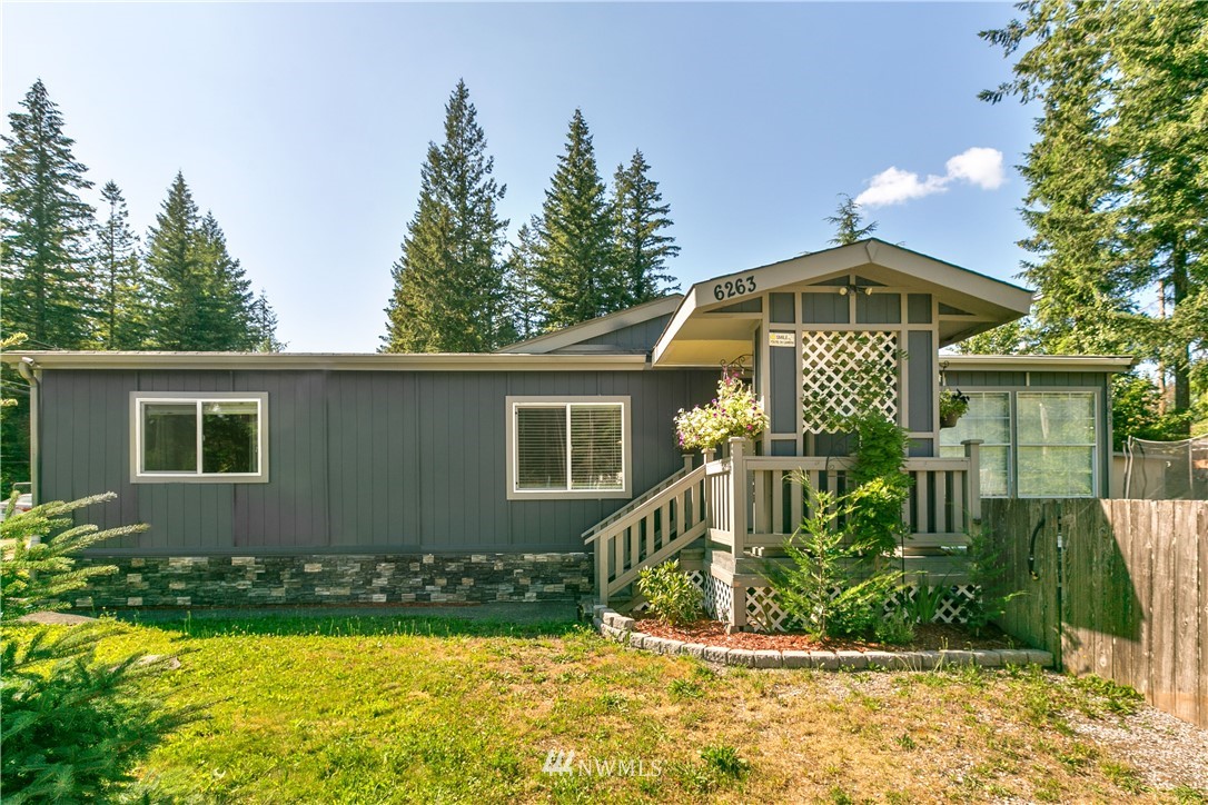 6263 Shamrock Road Maple Falls, WA 98266 - Photo 1 of 25 Gallery Image 1