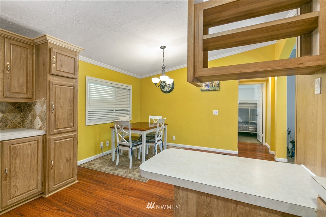 6263 Shamrock Road Maple Falls, WA 98266 - Photo 12 of 25 Gallery Image 12