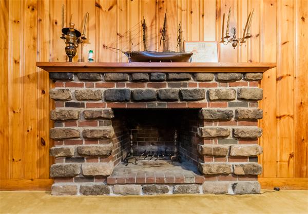 39 Clearwater Road Newton, MA 02462 - Photo 11 of 14