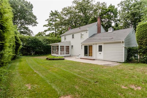 39 Clearwater Road Newton, MA 02462 - Photo 14 of 14