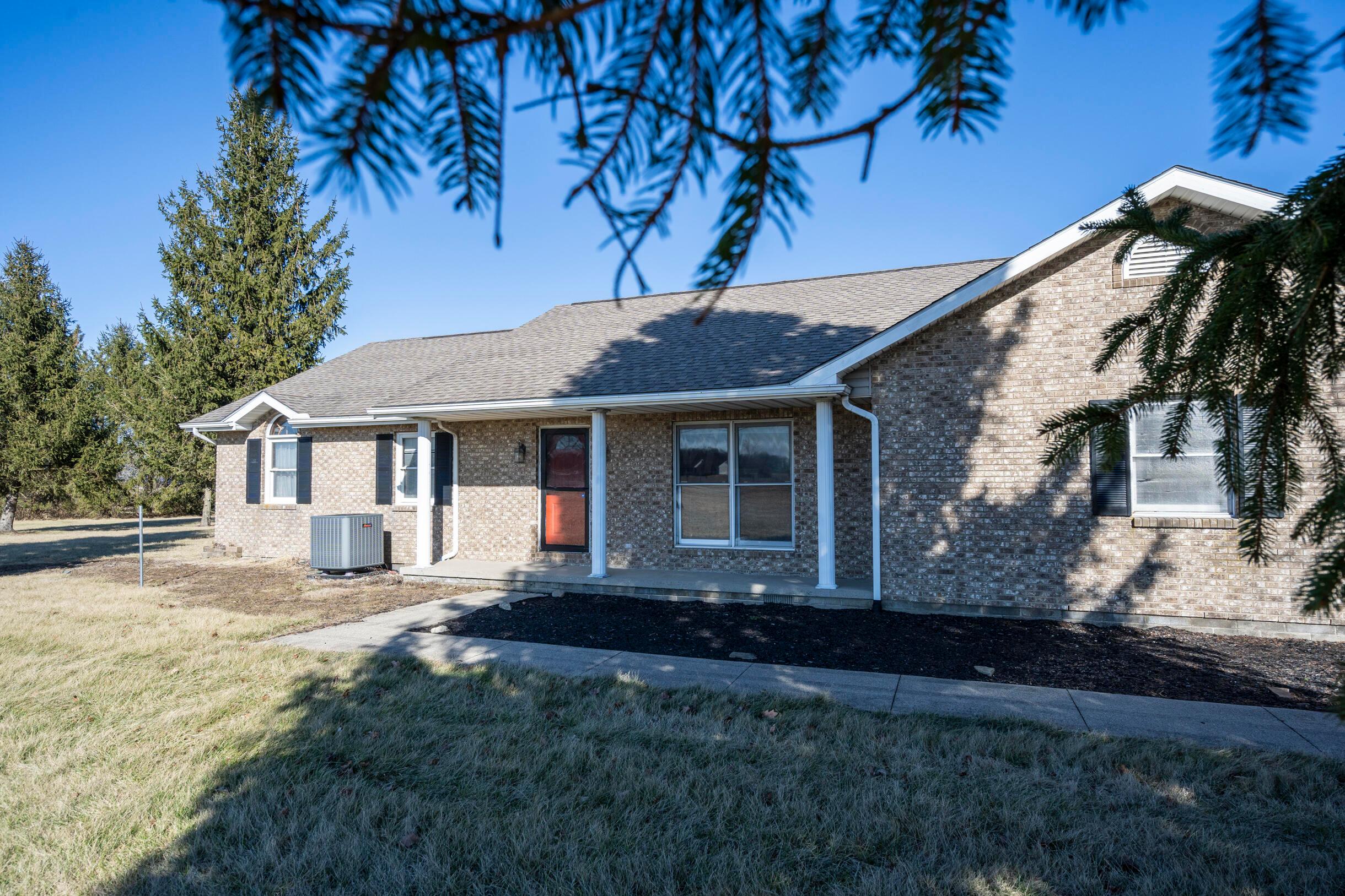535 South State Rte 72 Sabina, OH 45169 - Photo 3 of 50 535S73-27
