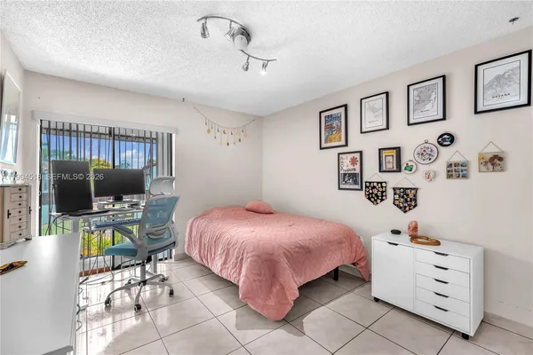 $470,000 | 1321 Southwest 124th Court, Unit 18A, Miami, FL 33184