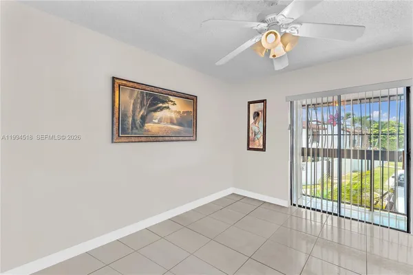 $470,000 | 1321 Southwest 124th Court, Unit 18A, Miami, FL 33184