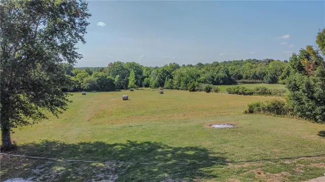 $439,000 | 24320 South Grabe Road, Peculiar, MO 64078