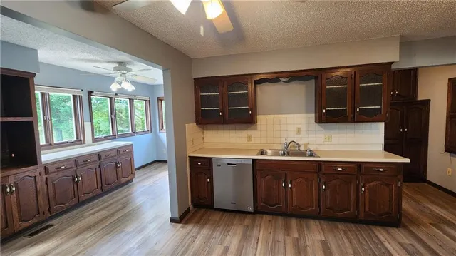 $439,000 | 24320 South Grabe Road, Peculiar, MO 64078