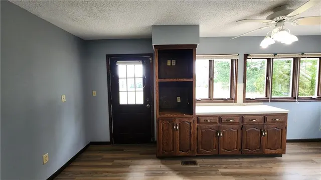 $439,000 | 24320 South Grabe Road, Peculiar, MO 64078