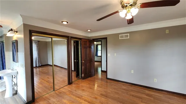 $439,000 | 24320 South Grabe Road, Peculiar, MO 64078