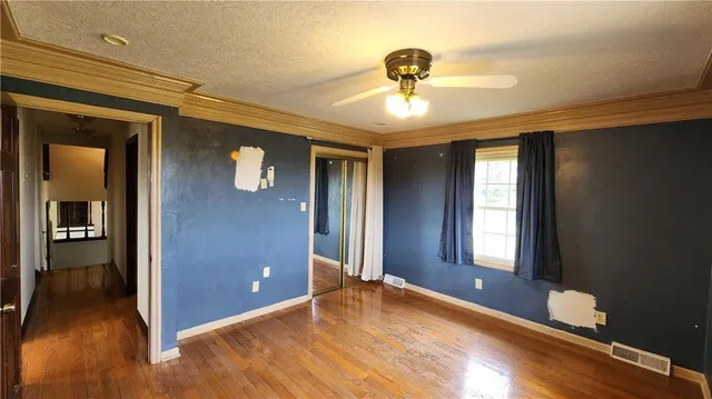 $439,000 | 24320 South Grabe Road, Peculiar, MO 64078