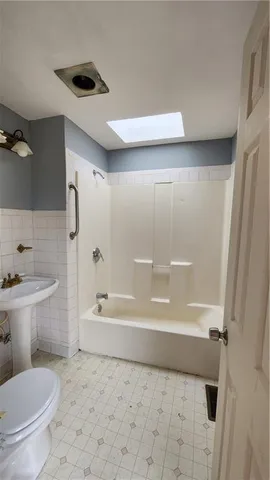 $439,000 | 24320 South Grabe Road, Peculiar, MO 64078