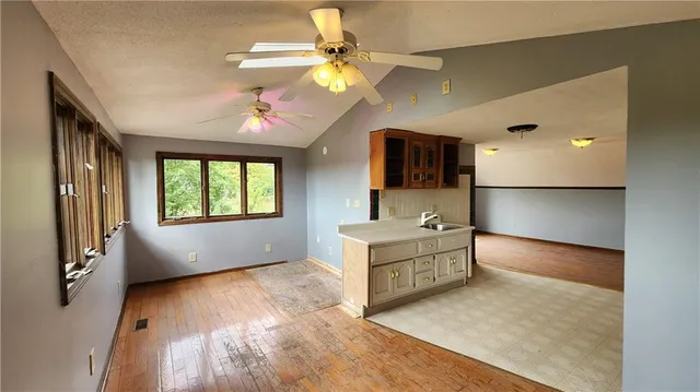 $439,000 | 24320 South Grabe Road, Peculiar, MO 64078