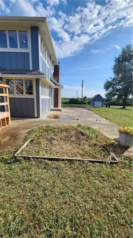 $439,000 | 24320 South Grabe Road, Peculiar, MO 64078