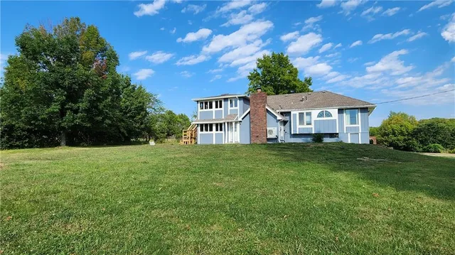 $439,000 | 24320 South Grabe Road, Peculiar, MO 64078