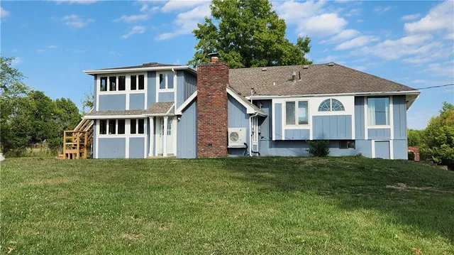 $439,000 | 24320 South Grabe Road, Peculiar, MO 64078