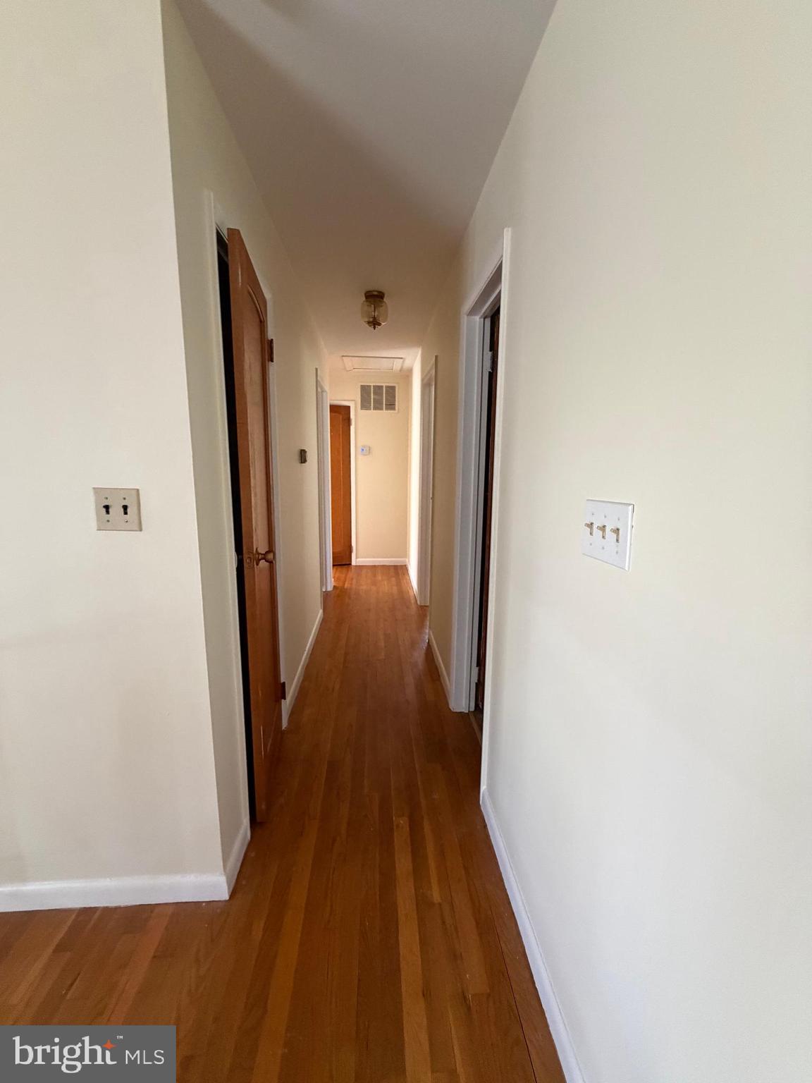 3622 Jeff Road Lanham, MD 20706 - Photo 7 of 36 Hallway