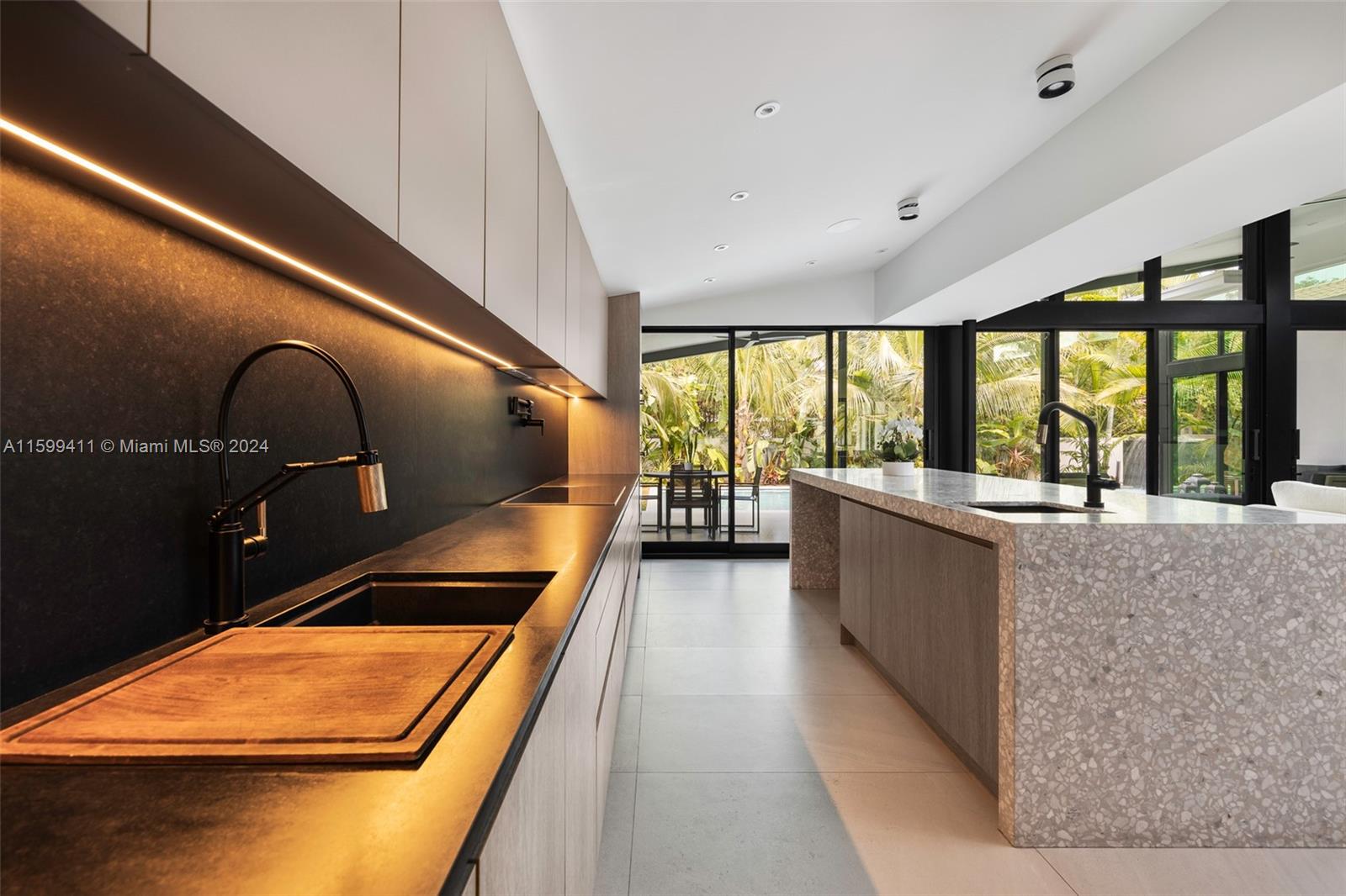 5225 La Gorce Drive Miami Beach, FL 33140 - Photo 23 of 64